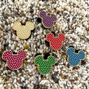 Disney Trading Pin Mickey Ears Six Pin Different Colors Set.